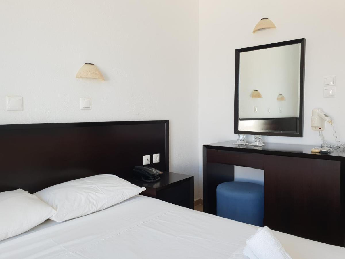 Captain'S Rocks Hotel Chrisi Akti (Paros) Exterior foto